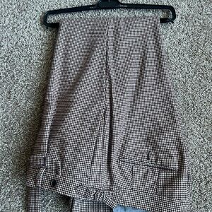 Suitsupply men’s trousers red. Inseam 30 waist 36